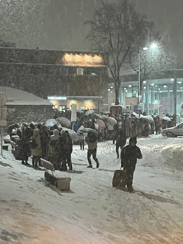 Narva, border checkpoint, queues, border, Russia, Finland, Christmas,