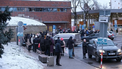 The pedestrian-only checkpoint is struggling to cope with the increase