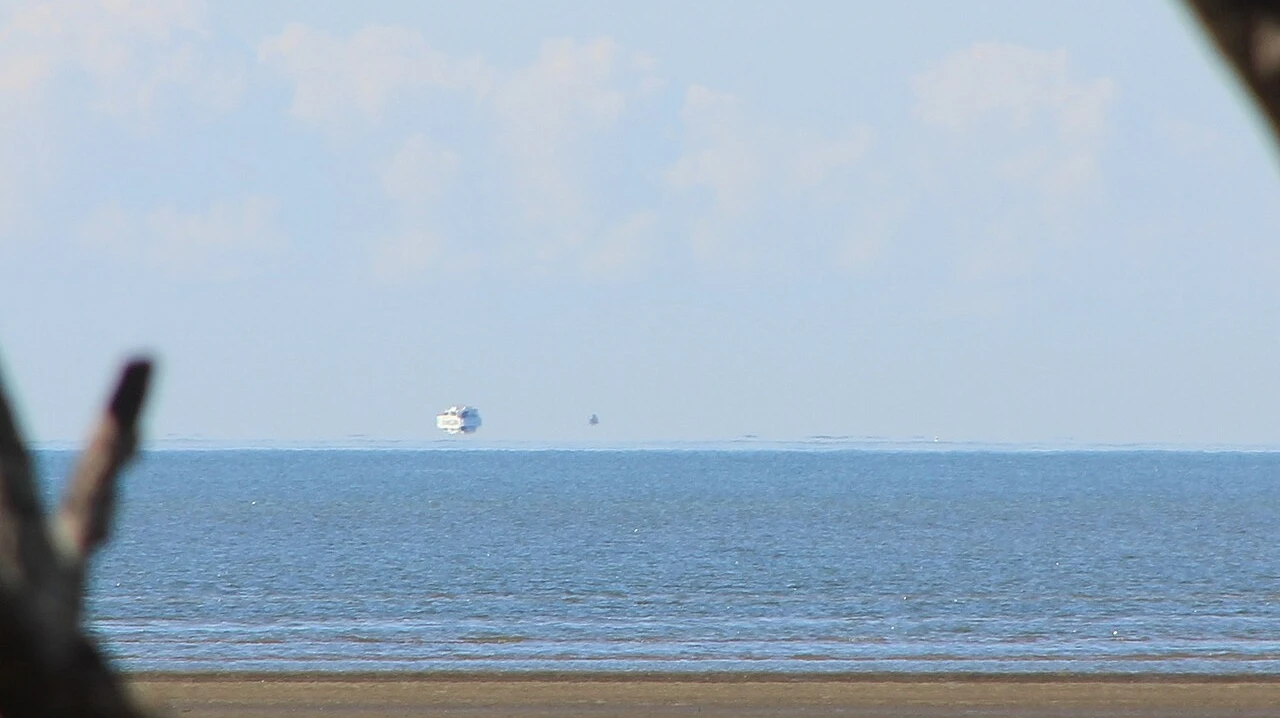 PHOTO: Ships Seemed to Hover in the Air as Rare Mirage Was Captured over the Baltic Sea